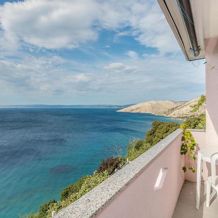 Awesome Apartment In Stara Baska 1 With Kitchen Bagian luar foto